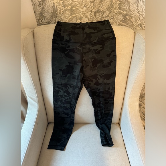 Lululemon Align High Rise 25” - Picture 6 of 7